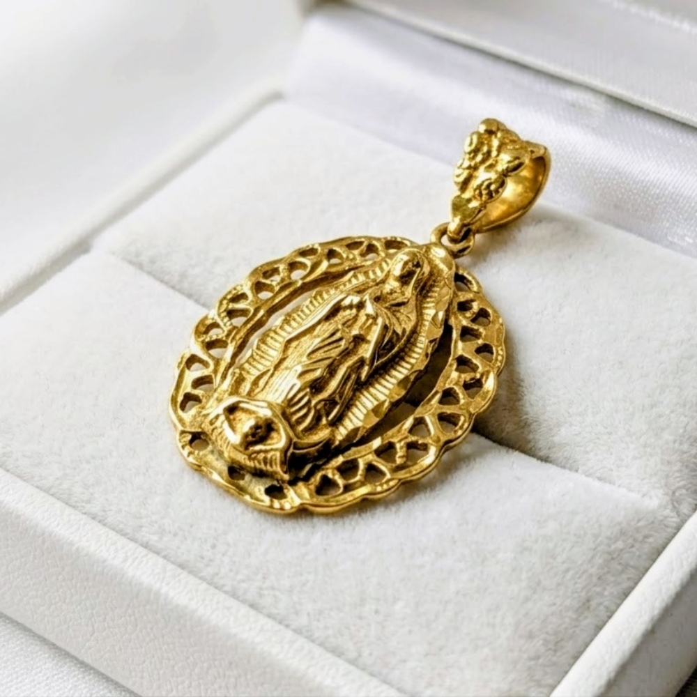 Lady Mary 14k Gold Plated Pendant